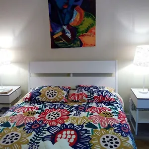  Apartment Famille Au Coeur De Lisbonne
